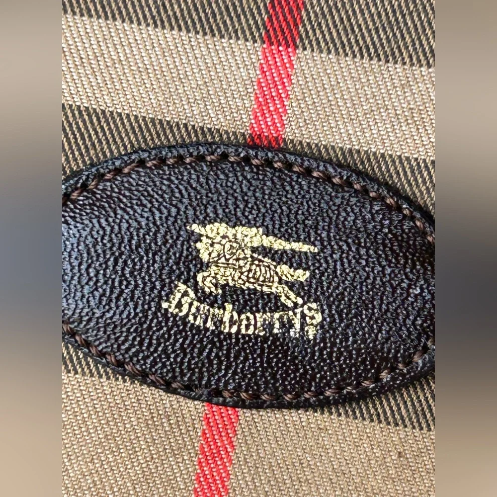 Burberry Nova Check Crossbody Vintage Bag - Picture 11 of 15